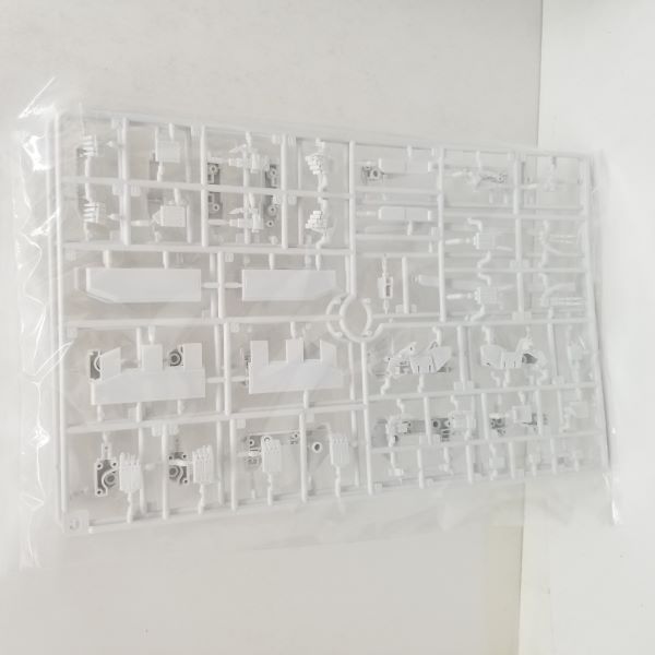 【中古】【未組立】二零式衛人 劫衛　1/100 SCALE FULL ACTION PLASTIC MODEL KIT『シドニアの騎士 あいつむぐほし』＜プラモデル＞（代引き不可）6584