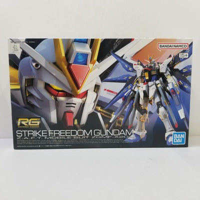 【中古】【未組立】ストライクフリーダムガンダム プラモデル『機動戦士ガンダム　リアルグレード 1/144スケールモデル』＜プラモデル＞...