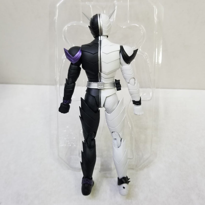 【中古】【開封品】S.H.Figuarts(真骨彫製法) 仮面ライダーW ファングジョーカー(風都探偵アニメ化記念) 「風都探偵」＜フィギュア＞（代引き不可）6584