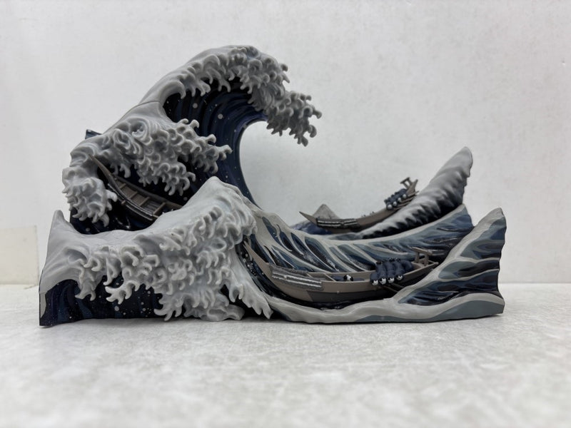 【中古】【開封品】神奈川沖浪裏 ポストカードスタンド付きジオラマ〜墨色〜 「一番くじ 葛飾北斎」 ラストワン賞＜フィギュア＞（代引き不可）6584