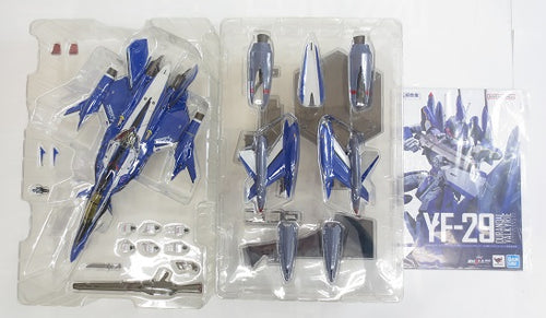 中古】【開封済美品】DX超合金 YF-29 デュランダルバルキリー 中古】【開封済美品】DX超合金 YF-29 デュランダルバルキリー