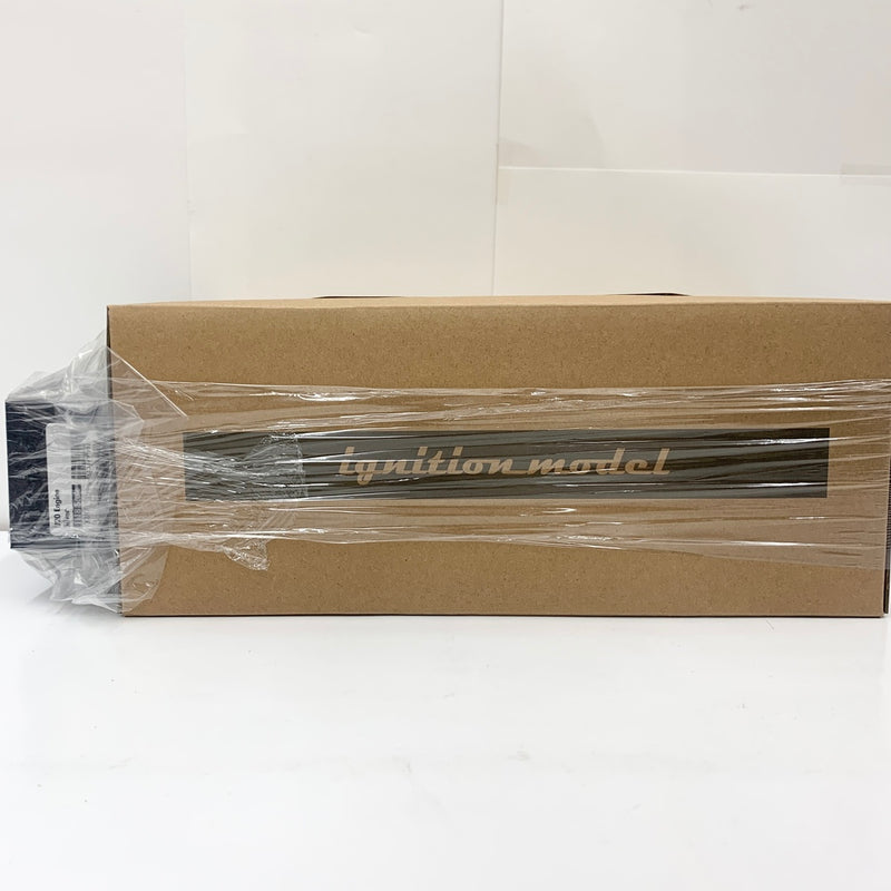 【中古】【未開封】1/18 DATSUN Fairlady 2000 SR311(ホワイト) With Engine WEB限定モデル [IG2708]＜コレクターズアイテム＞（代引き不可）6585