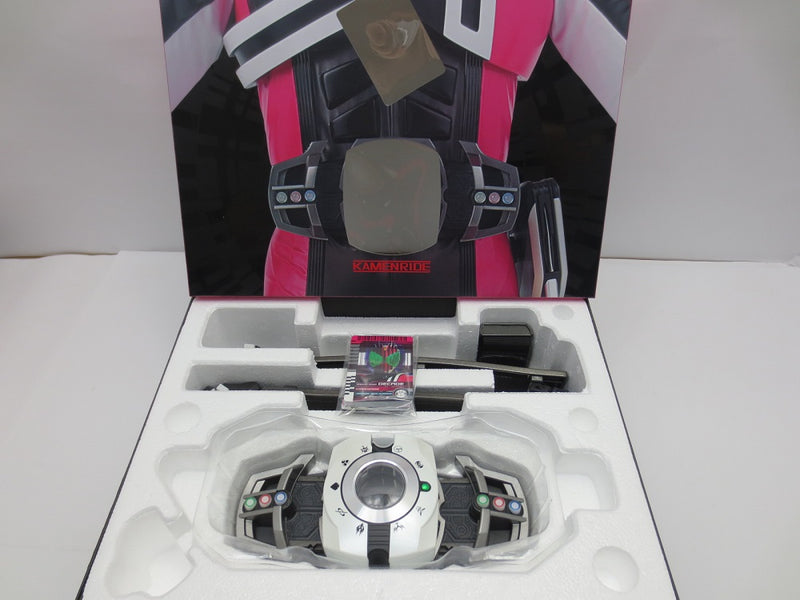 【中古】【開封品】【セット】「仮面ライダーディケイド」コンプリートセレクションモディフィケーション 「CSMディケイドライバー」「ライダーカード」 プレミアムバンダイ限定 2種セット＜おもちゃ＞（代引き不可）6587