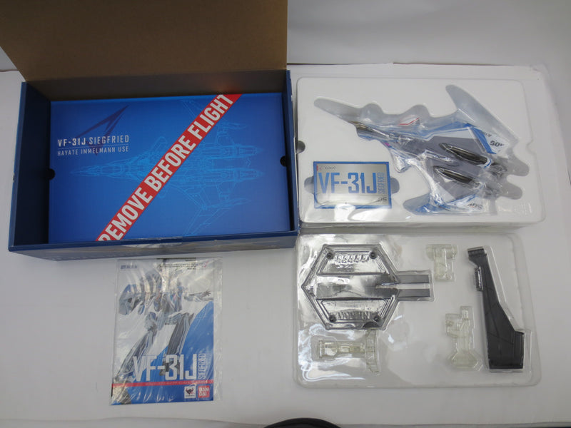 【中古】【開封品】DX超合金 VF-31J ジークフリード(ハヤテ・インメルマン機) 「マクロスΔ」＆スーパーパーツセット 「マクロスΔ」 魂ウェブ商店限定＜フィギュア＞（代引き不可）6587