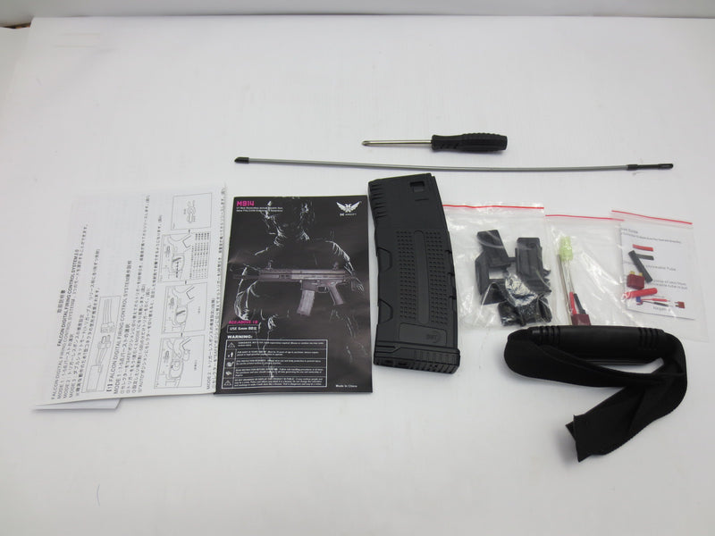 【中古】【開封品】ASG/Double Eagle ダブルイーグル B&T APC556 PDW AEG 電動ガン ライフル (Official Licensed/電子トリガー搭載/JP Ver.) エアガン＜ミリタリー＞（代引き不可）6587