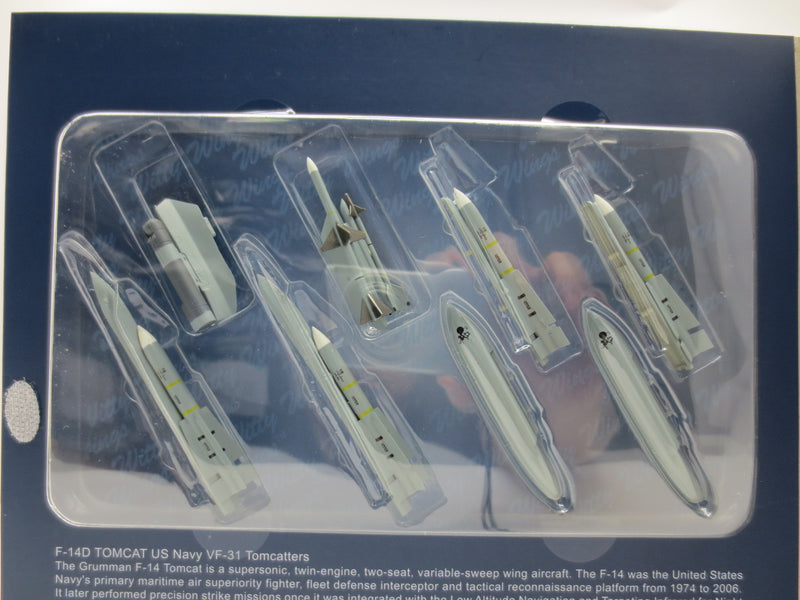 【中古】【開封品】【セット】1/72 F-14D VF-31 TOMCAT US Navy VF-31Tomcatters [WTW-72-009-026]＆1/72 F-14専用ディスプレイスタンド 「スカイガーディアンズシリーズ」 [WT72014S]＜コレクターズアイテム＞（代引き不可）6587