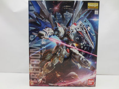 【中古】【未組立】1/100 MG ZGMF-X10A フリーダムガンダム Ver.2.0 「機動戦士ガンダムSEED」＜プラモデル＞...