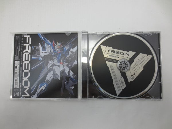 【中古】【未組立】西川貴教 with t.komuro / FREEDOM[完全生産限定盤] ［CD+オリジナルガンプラ］＜プラモデル＞（代引き不可）6587