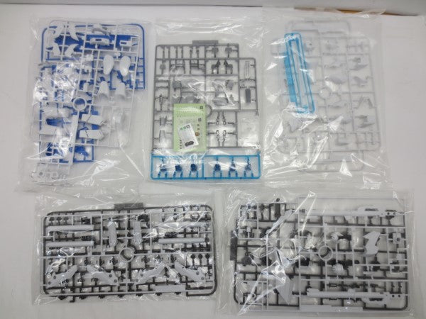 【中古】【未組立】1/100 MG RX-93-ν2 Hi-νガンダム 「機動戦士ガンダム 逆襲のシャア ベルトーチカ・チルドレン」＜プラモデル＞（代引き不可）6587