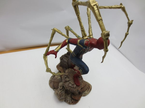 【中古】【開封品】アイアン・スパイダー マーベル・ギャラリー PVCスタチュー 「アベンジャーズ/インフィニティ・ウォー」＜フィギュア＞（代引き不可）6587