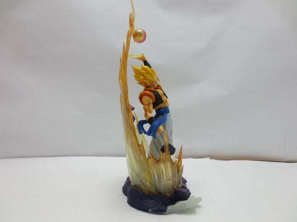 【中古】【開封品】フィギュアーツZERO スーパーサイヤ人ゴジータ「ドラゴンボールZ 復活のフュージョン!!悟空とベジータ」＜フィギュア＞（代引き不可）6587