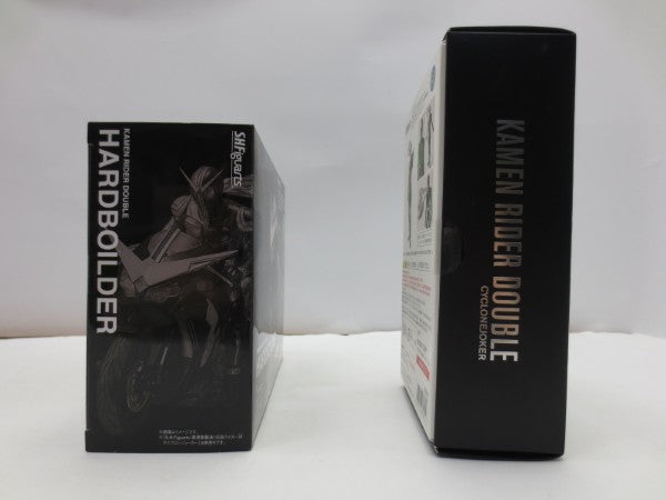 【中古】【未開封】【セット】S.H.Figuarts 仮面ライダーW サイクロンジョーカー(真骨彫製法)/S.H.Figuarts ハードボイルダー＜フィギュア＞（代引き不可）6587