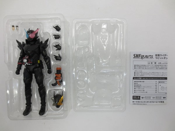 【中古】【開封品】S.H.Figuarts 仮面ライダービルド ラビットタンクハザードフォーム 「仮面ライダービルド」＜フィギュア＞（代引き不可）6587