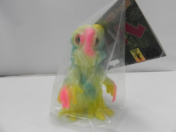 【中古】【未開封】ヘドラ ルミナスマルチカラーVer. 「ゴジラ対ヘドラ」 CCPミドルサイズシリーズ PVC製塗装済み完成品＜フィギュア＞（代引き不可）6587