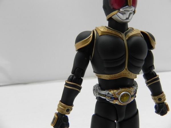 【中古】【開封品】S.H.Figuarts(真骨彫製法) 仮面ライダークウガ アメイジングマイティ  魂ウェブ商店限定＜フィギュア＞（代引き不可）6587