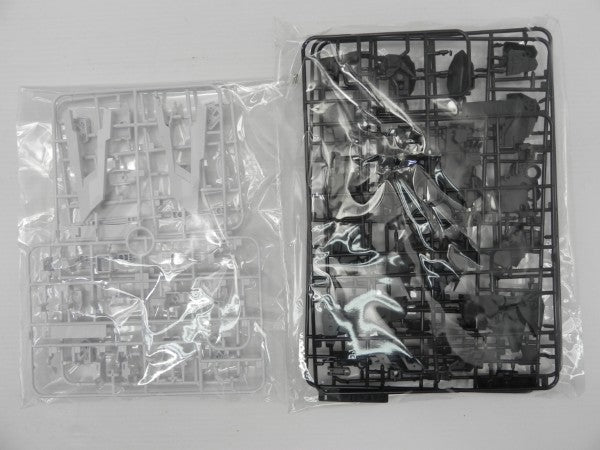 【中古】【未組立】1/100 エストエイル （初回特別価格版） 「スーパーロボットヒーローズシリーズ」 [KM-101]＜プラモデル＞（代引き不可）6587