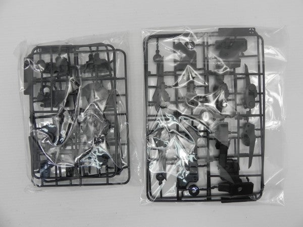 【中古】【未組立】1/100 エストエイル （初回特別価格版） 「スーパーロボットヒーローズシリーズ」 [KM-101]＜プラモデル＞（代引き不可）6587