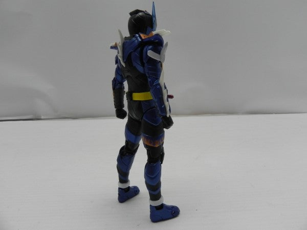 【中古】【開封品】S.H.Figuarts 仮面ライダークローズ 「仮面ライダービルド」平成ジェネレーションズエディション＜フィギュア＞（代引き不可）6587