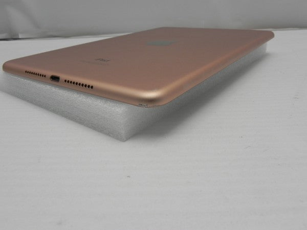 【中古】【本体のみ】Apple iPad mini5 第5世代 Wi-Fiモデル 256GB＜タブレットPC＞（代引き不可）6587