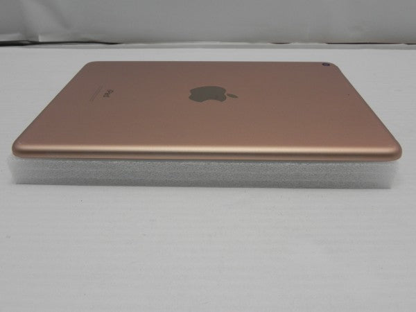 【中古】【本体のみ】Apple iPad mini5 第5世代 Wi-Fiモデル 256GB＜タブレットPC＞（代引き不可）6587