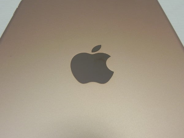 【中古】【本体のみ】Apple iPad mini5 第5世代 Wi-Fiモデル 256GB＜タブレットPC＞（代引き不可）6587