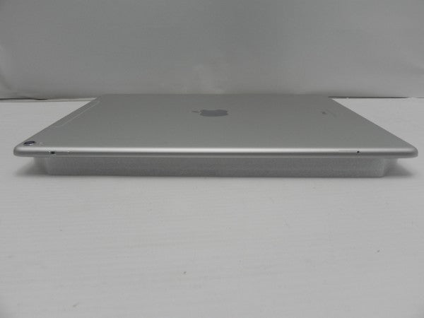 【中古】Apple iPad Pro 12.9インチ 第2世代 Wi-Fi+Cellularモデル 256GB【本体のみ】＜タブレットPC＞（代引き不可）6587