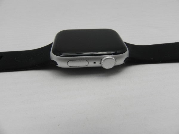 【中古】Apple Watch SE 44mm GPSモデル＜スマートウォッチ＞（代引き不可）6587