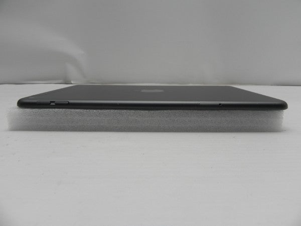【中古】【本体のみ】Apple iPad mini5 第5世代 Wi-Fi+Cellularモデル 64GB＜タブレットPC＞（代引き不可）6587