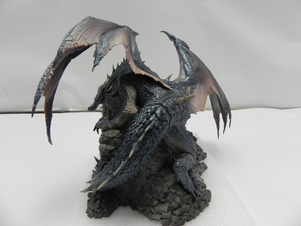 一番くじ　モンスターハンター　20th ラストワン ミラボレアス　メタリック 1101000525940278_01_1753w.jpeg