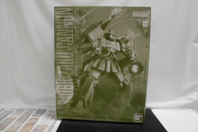 【中古】【未組立】1/100 MG MS-06K ザク・キャノン(イアン・グレーデン専用機) 「機動戦士ガンダム MSV」 プレミアム...