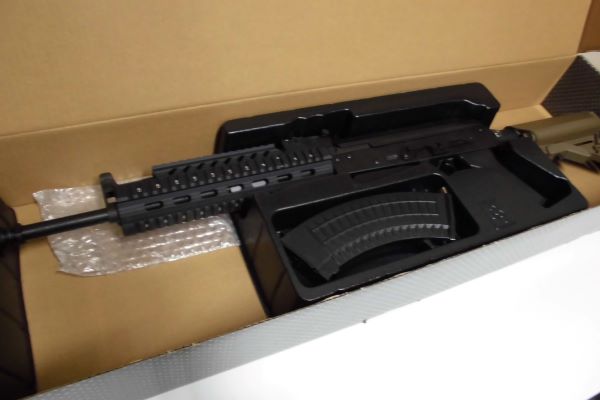 【中古】【開封品】LCT AK タクティカル 　M4ストック　電動ガン　JP Ver＜ミリタリー＞（代引き不可）6597