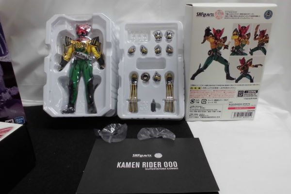 中古】【開封品】S.H.Figuarts(真骨彫製法)仮面ライダーオーズ スーパータトバ コンボ 「仮面ライダー×仮面ライダー フォーゼ＆