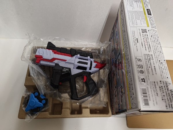 【中古】【開封品】仮面ライダーギーツ DXマグナムシューター40X＜コレクターズアイテム＞（代引き不可）6597