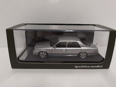 【中古】【開封品】1/43 Toyota Century トヨタ　センチュリー (GZG50) Silver＜コレクターズアイテム＞（...