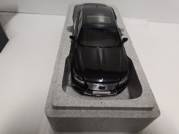 【中古】【開封品】1/18 LEXUS LS600hL(ブラック) 「Signature」 [78842]＜コレクターズアイテム＞（代引き不可）6597