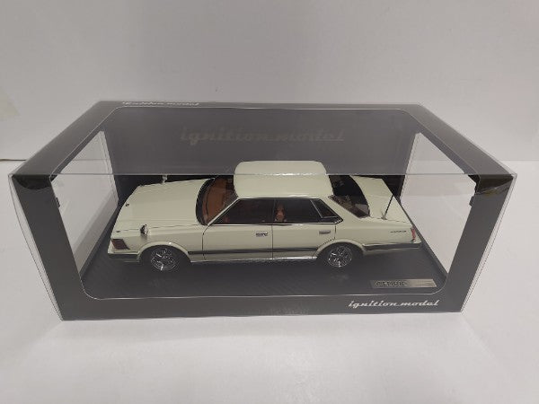 【中古】【開封品】1/18 Nissan Cedric P430 4Door Hardtop 280E Brougham(ホワイト) [IG1461]＜コレクターズアイテム＞（代引き不可）6597