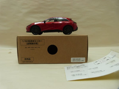 【中古】【開封品】TOYOTA 1/30 店頭展示用色見本ミニカー CROWN SPORT HEV 4 3U9 エモーショナルレッド3...