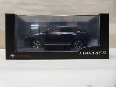 【中古】【未開封】1/30 TOYOTA HARRIER 220 スパークリングブラック パールクリスタルシャイン カラーサンプル ミ...