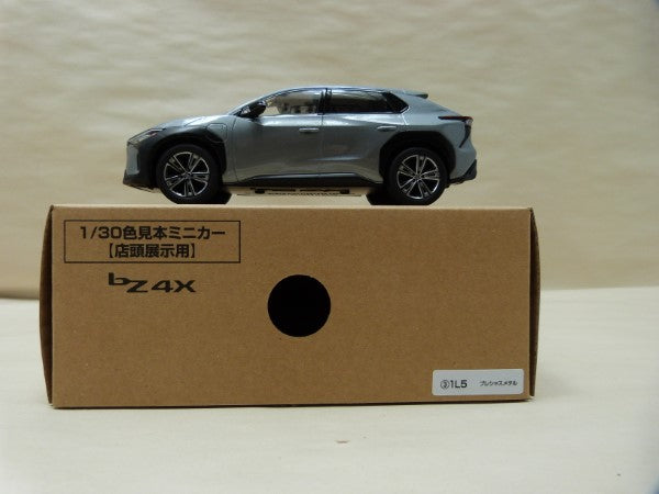 【中古】【開封品】1/30 店頭展示用色見本ミニカー bz4x 1L5 プレシャスメタル＜コレクターズアイテム＞（代引き不可）6600