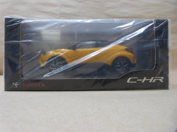 【中古】【未開封】1/30 TOYOTA C-HR 2PQ ブラック イエロー ミニカー＜コレクターズアイテム＞（代引き不可）6600