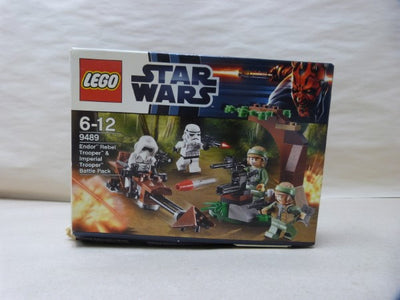 【中古】【開封品】LEGO エンドアの反乱軍兵士VS帝国軍トルーパーバトルパック 「レゴ スター・ウォーズ」 9489＜おもちゃ＞（代...