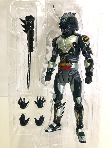 【中古】【開封品】【セット販売】S.H.Figuarts 仮面ライダーアマゾンネオアルファ(輸送箱付)/S.H.Figuarts 仮面ライダーアマゾンネオ＜フィギュア＞（代引き不可）6605