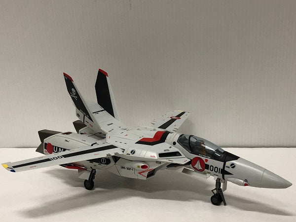 【中古】【開封品】DX超合金 劇場版VF-1S バルキリー(一条輝機) 「超時空要塞マクロス 〜愛・おぼえていますか〜」＜フィギュア＞（代引き不可）6605