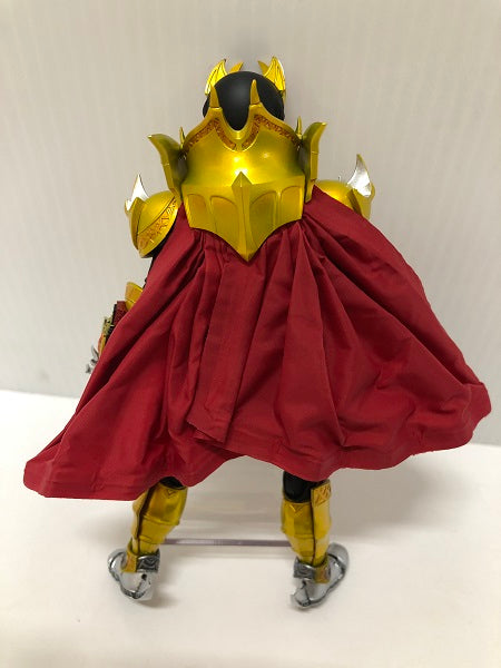 【中古】【開封品】S.H.Figuarts(真骨彫製法) 仮面ライダーキバ エンペラーフォーム 「仮面ライダーキバ」＜フィギュア＞（代引き不可）6605