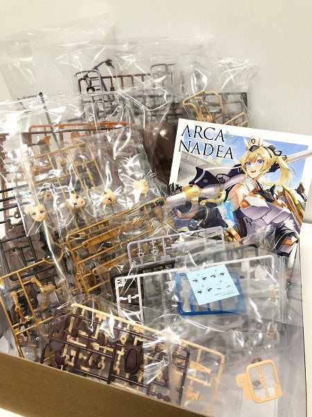 【中古】【未組立】エレーナ「アルカナディア」[AR005]＜プラモデル＞（代引き不可）6605